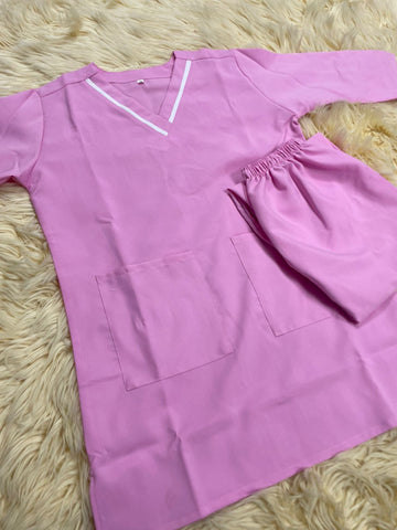 xl  يونيفورم قطن  للعاملات بنطلون وقميص