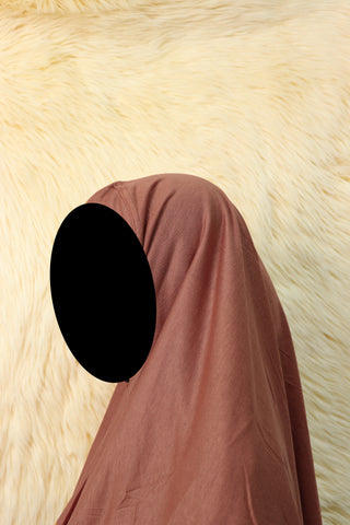 ( بني غامج ) حجاب اندونيسي  للخدم